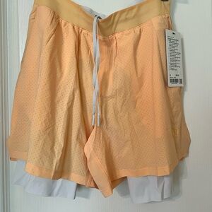 NWT Lululemon Vented Tennis Short
